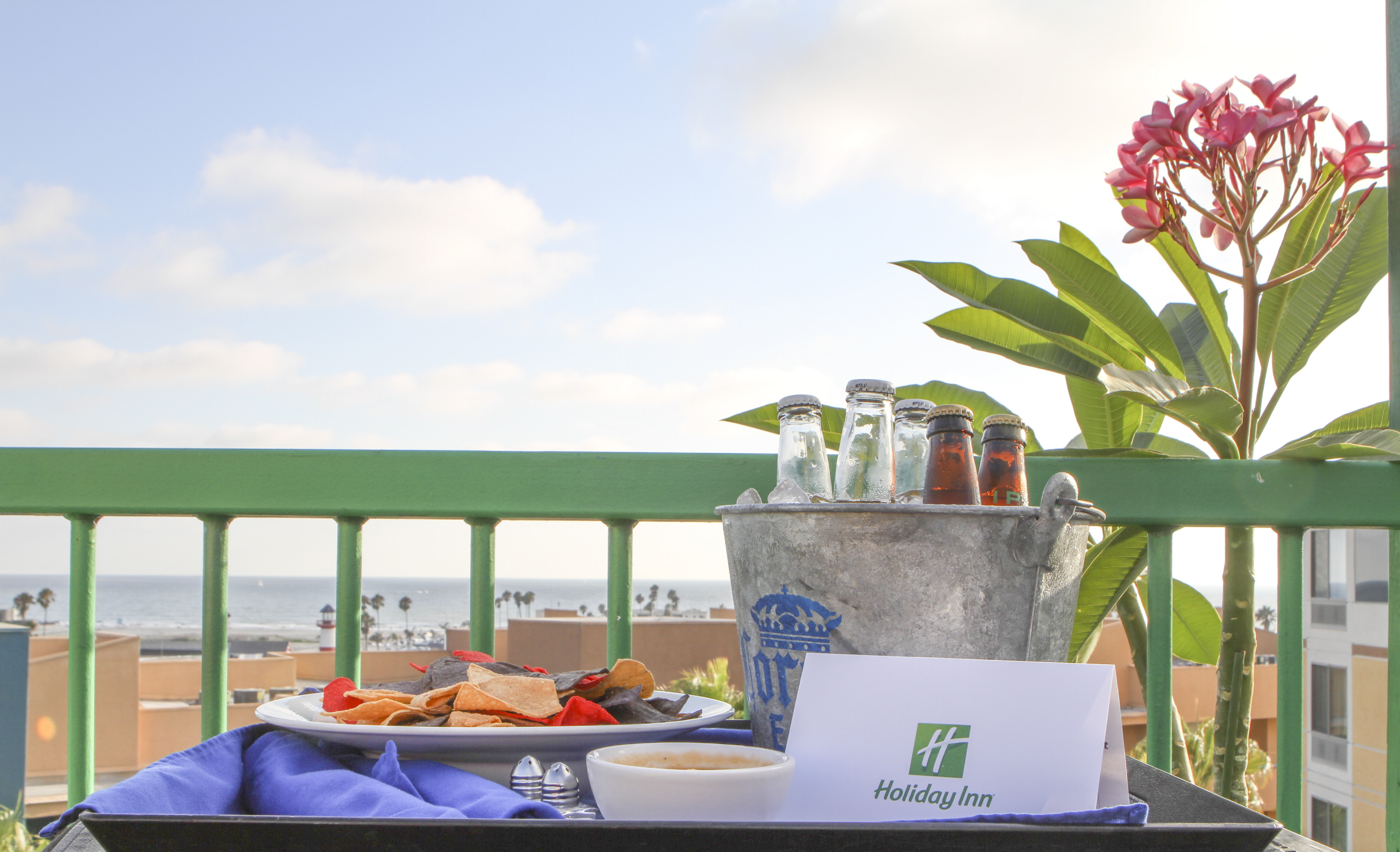 Holiday Inn Oceanside Camp Pendleton Area 16/41
