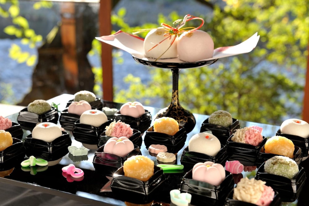 Heihachi Tea House Inn 20/40