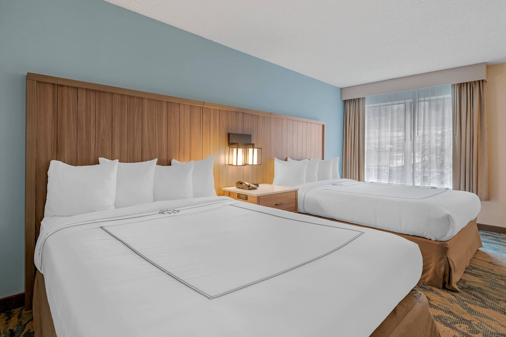 Heidel House Hotel and Conference Center Ascend Hotel Collection 10/50