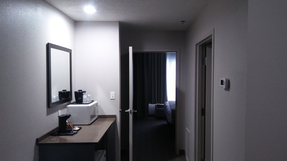Country Inn Suites By Radisson Roanoke Va 14/48