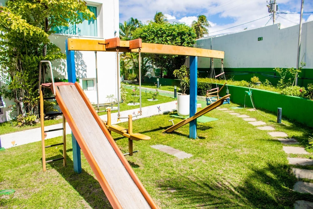 Farol de Itapuã Praia Hotel 20/50