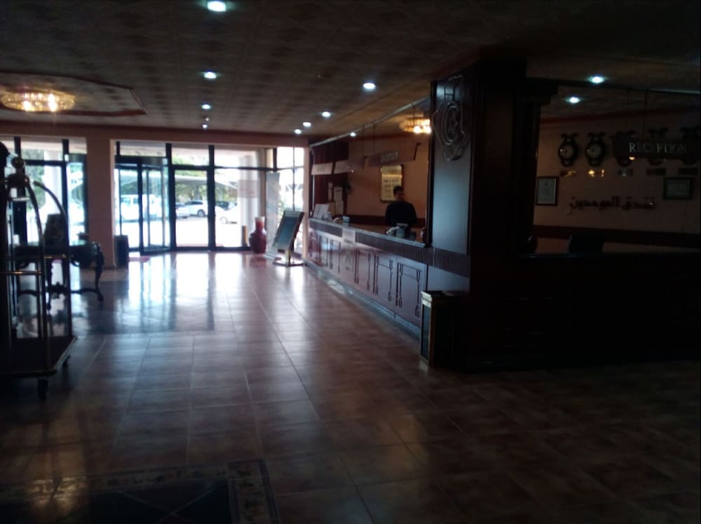 El Mouahidine 24/40