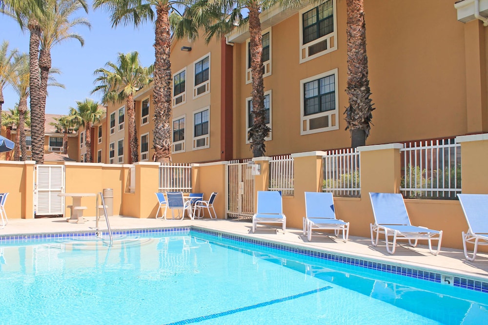 Extended Stay America Los Angeles - Ontario Airport 1/47
