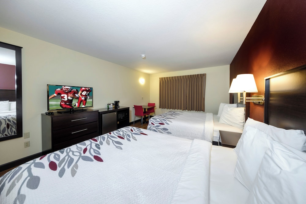 Red Roof Inn Osage Beach 24/60