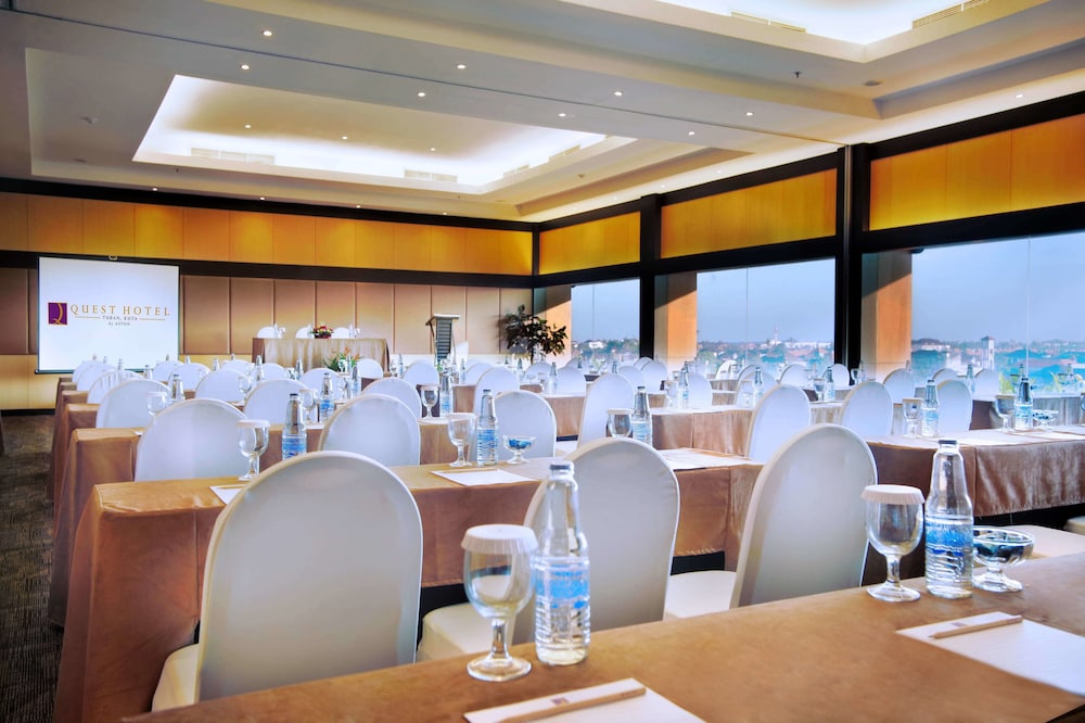 Quest Hotel Kuta 28/35