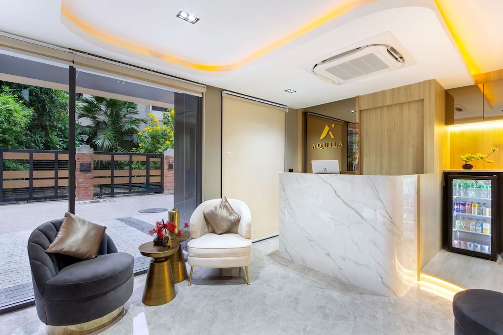 Aquila Hotel Bangkok 4/19