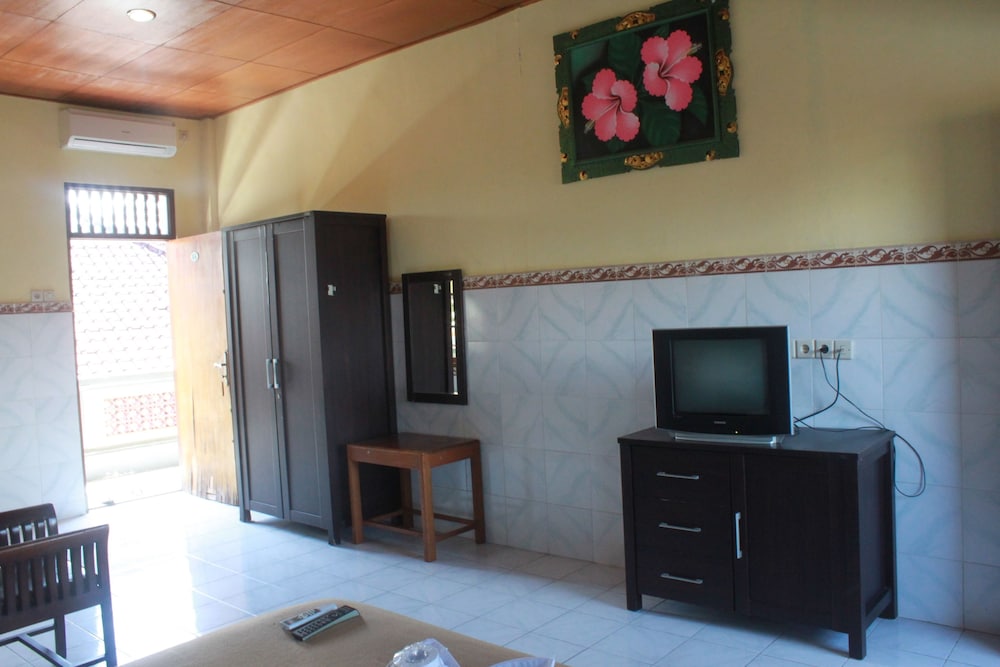 Gora Beach Inn 31/53