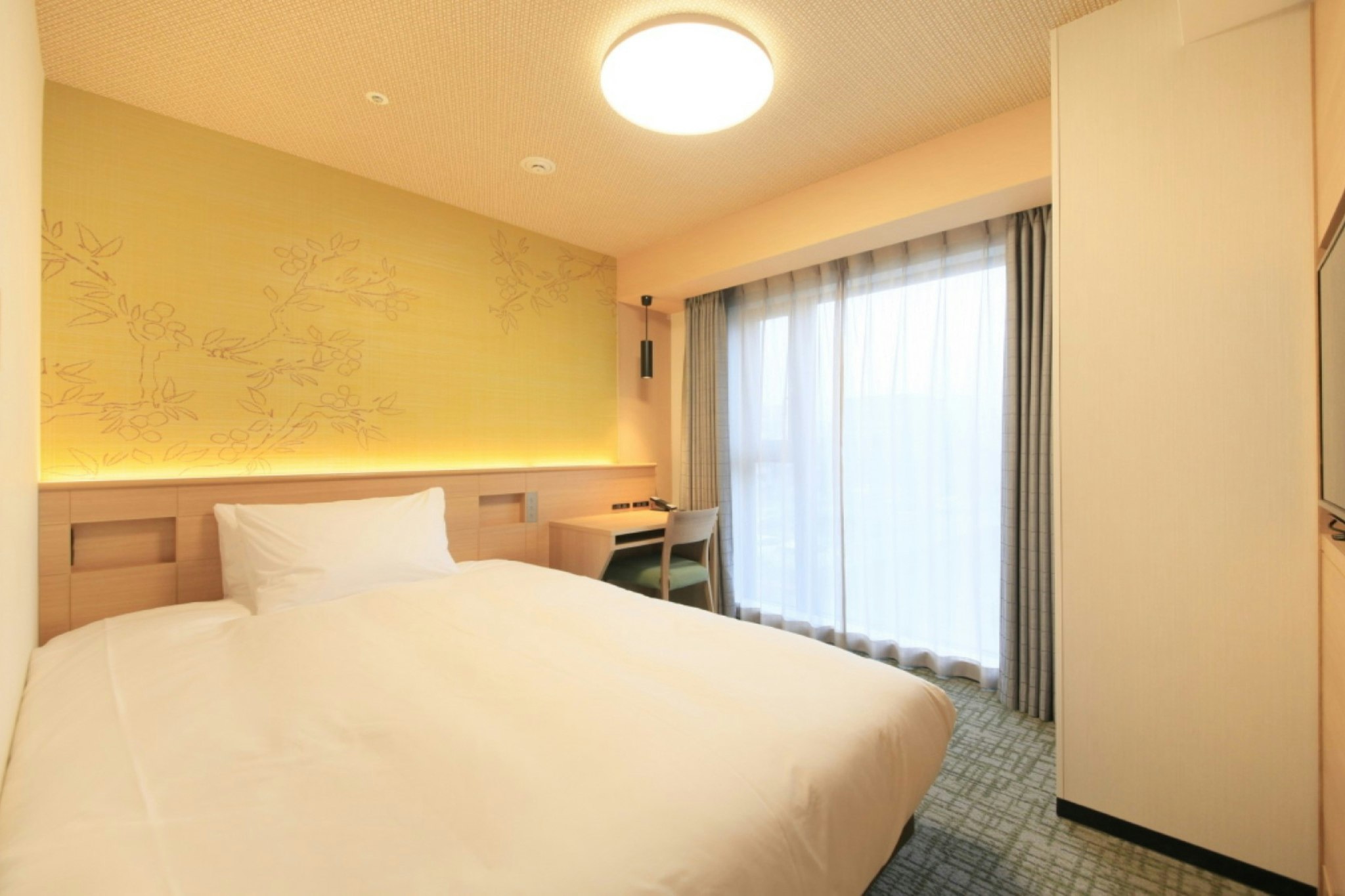 ROOM, SINGLE, DOUBLE BED