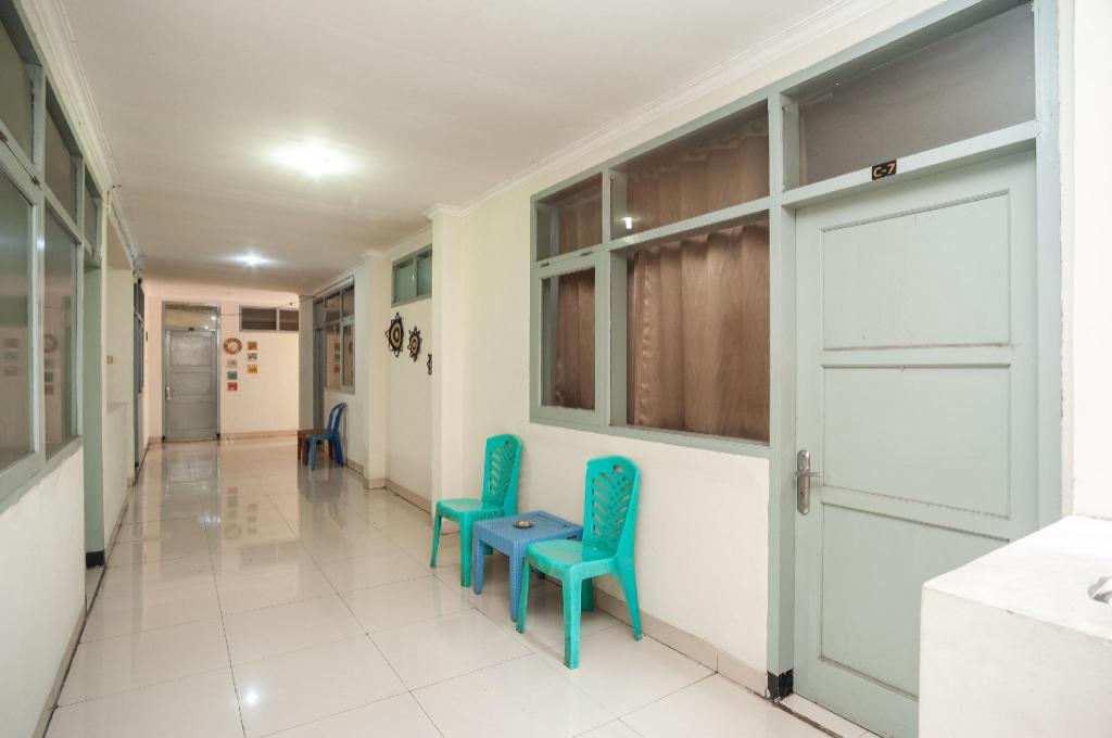 Reddoorz Plus Near Rs Pmi Bogor 19/38
