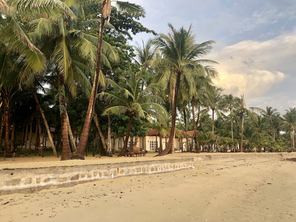 Peppercorn Beach 23/50