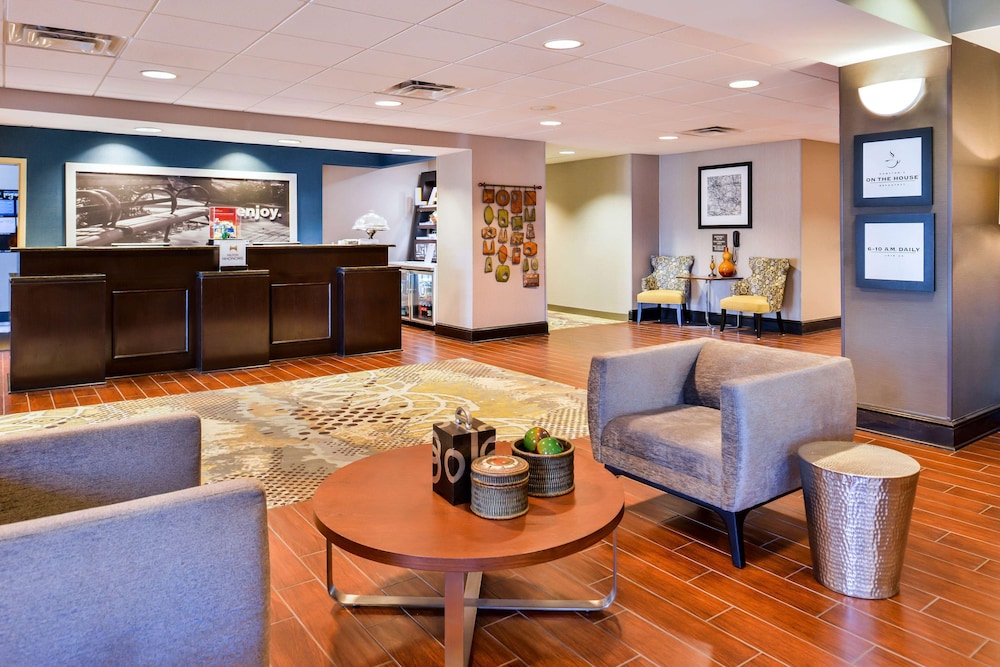 Hampton Inn Gonzales 40/56