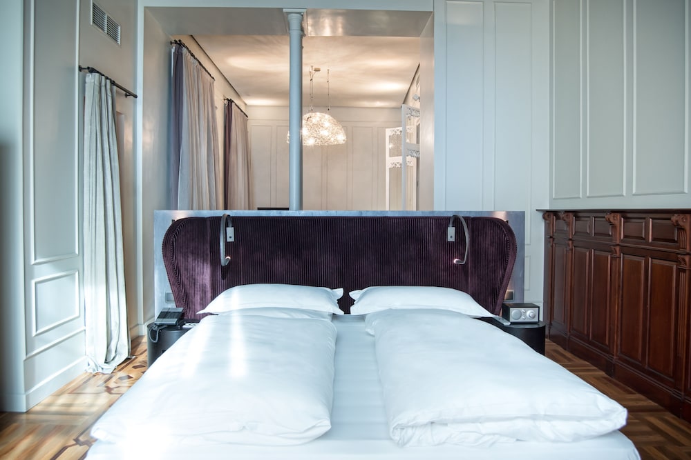 CoolRooms Palacio Villapanes 5 GL 29/65