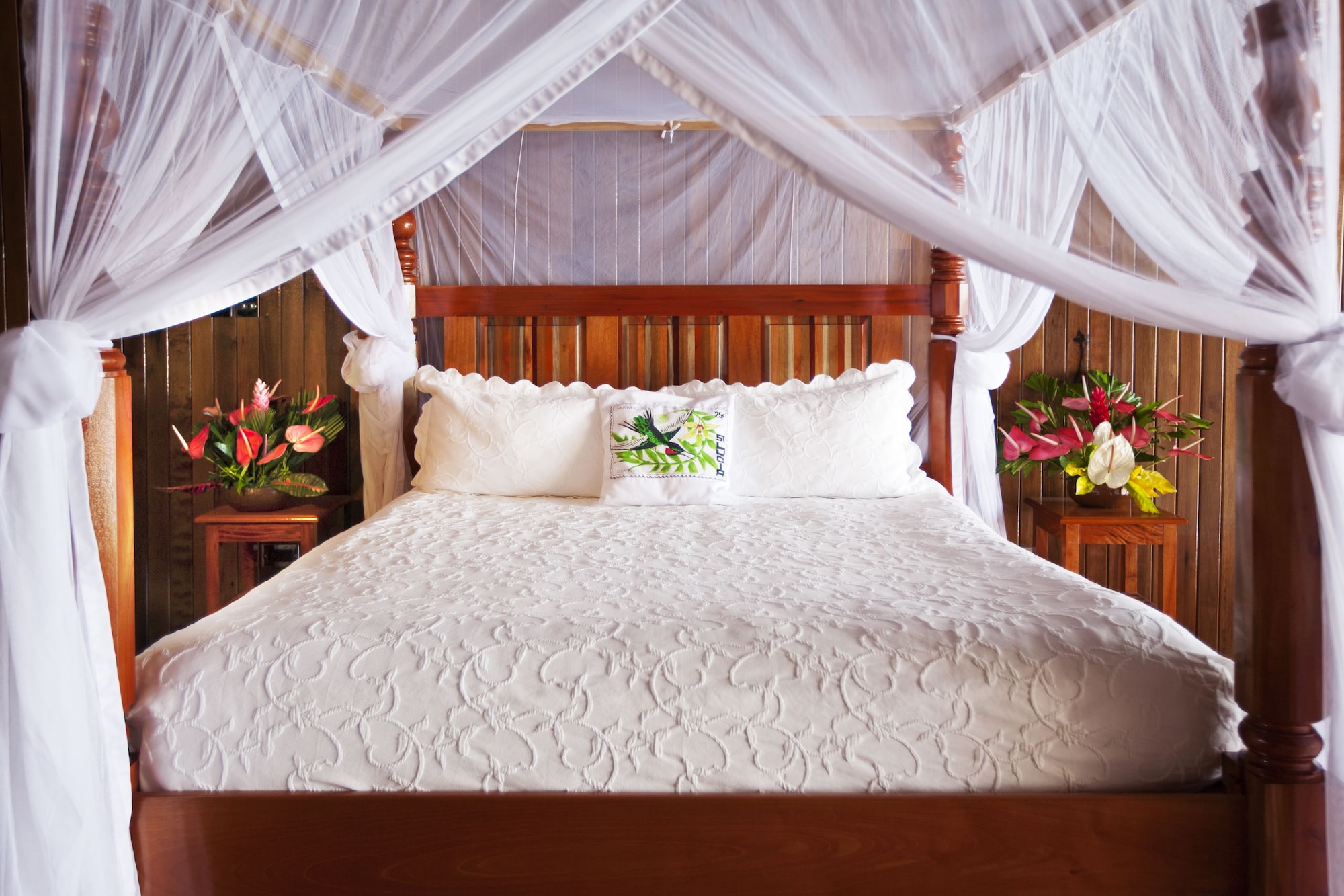 Ridge, Paradise, Suite, King Bed