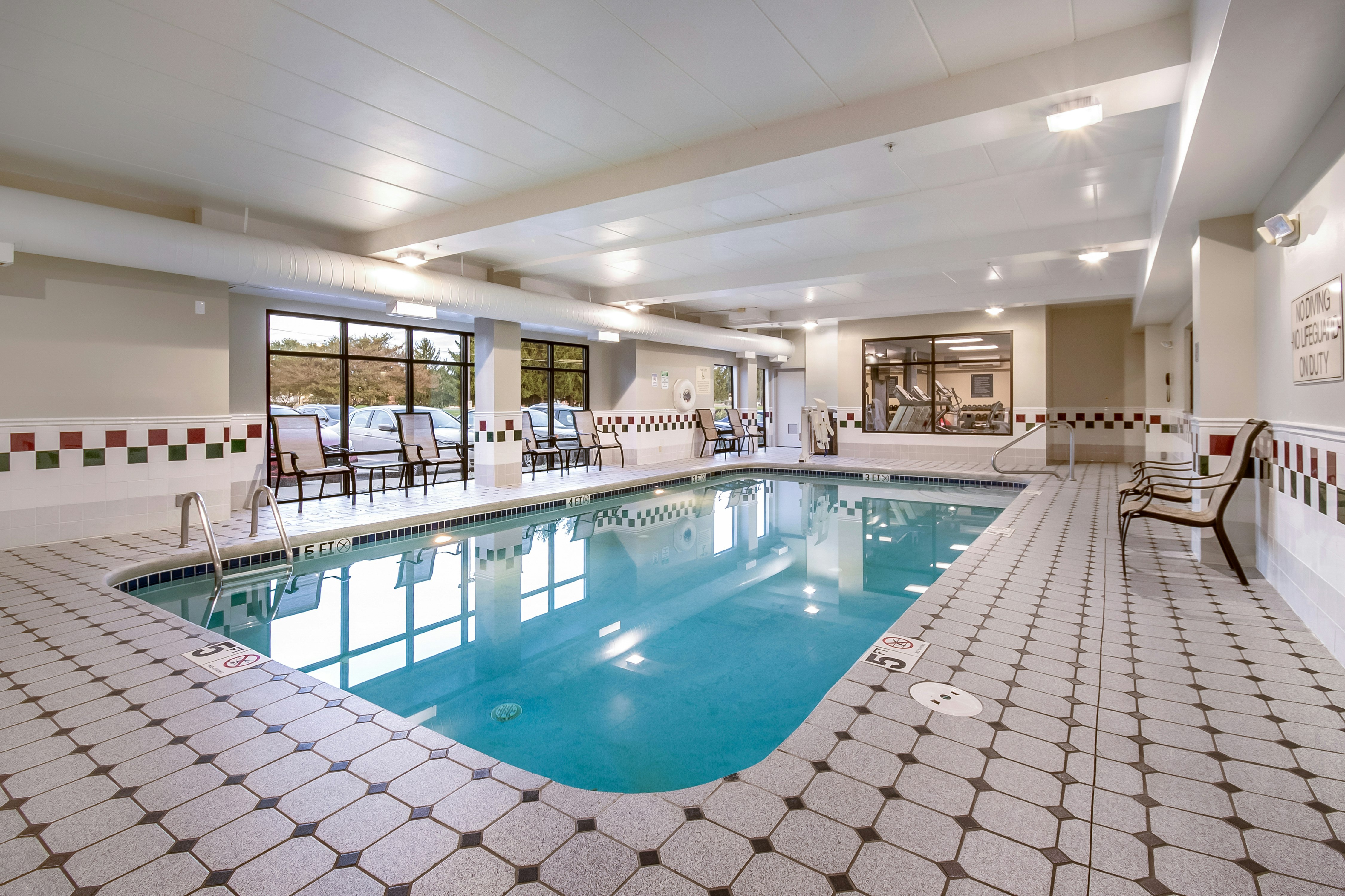 Hampton Inn Columbus West 17/45