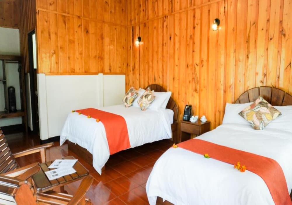 Hotel De Montana Suria 14/50