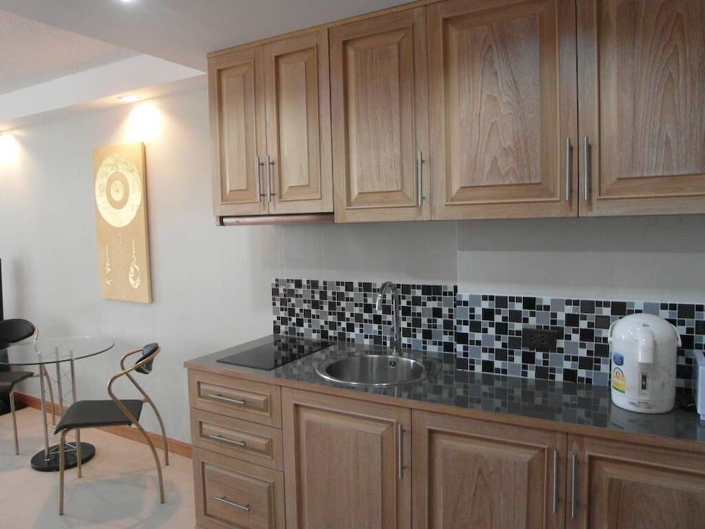 Angket Hip Residence 20/50