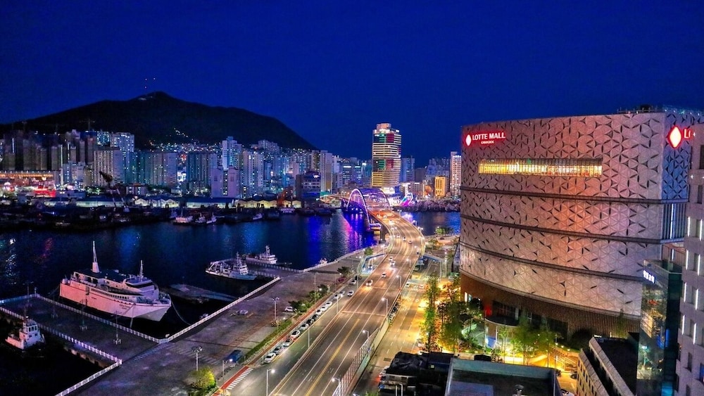 Connect Busan Hotel and Residence 11/50