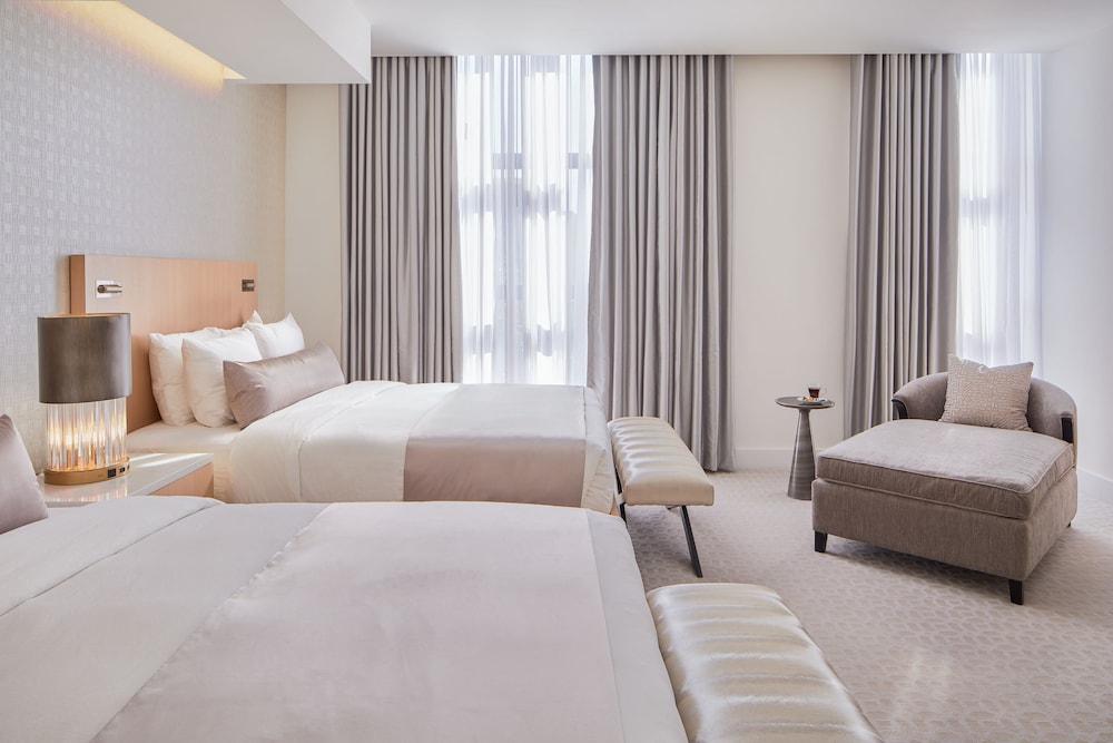 The Kindler Hotel 8/41