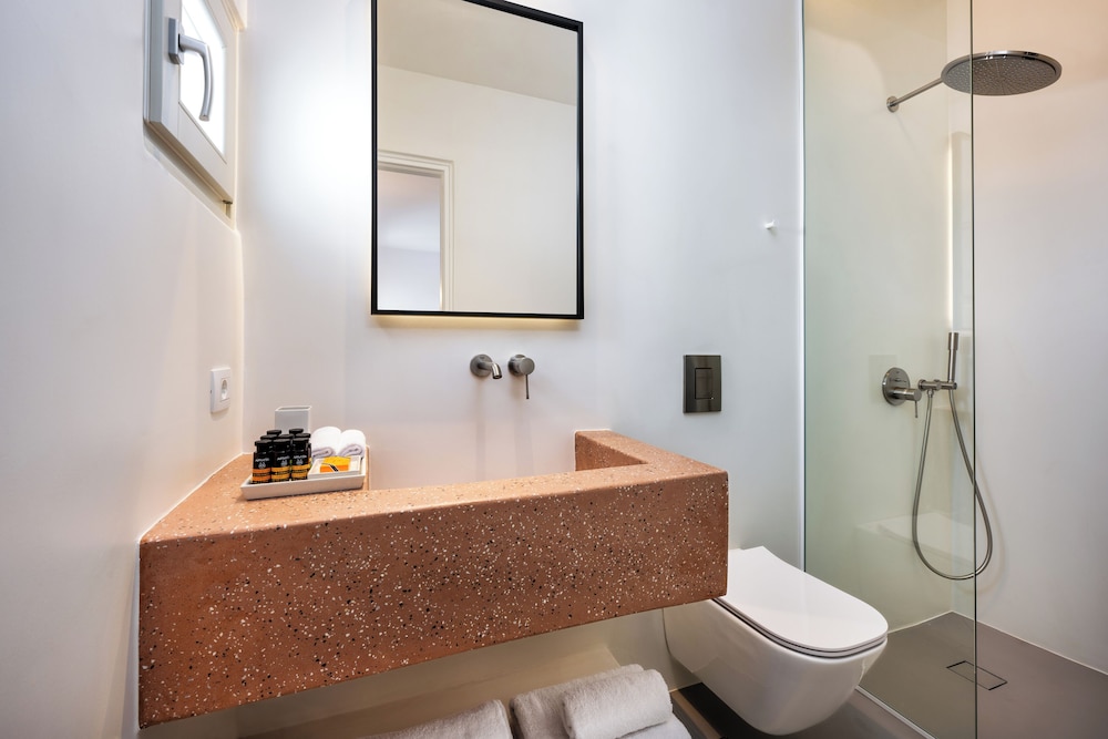 VIVA NOVE SUITES 39/43