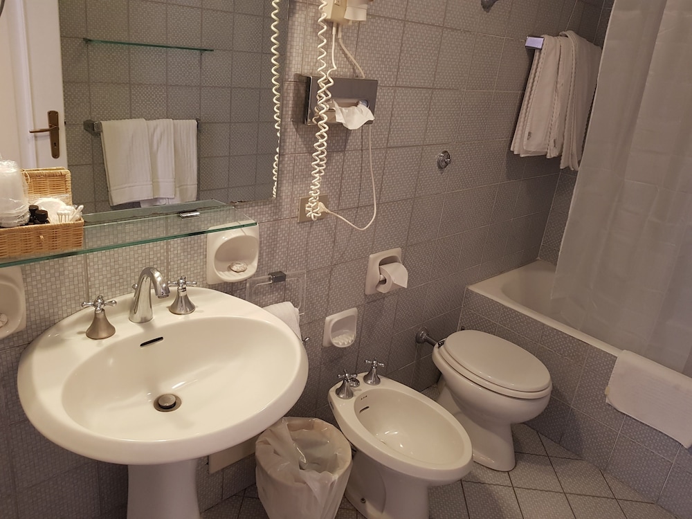 Palatium Mari Hotel 75/75