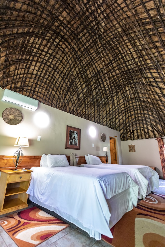 Gooderson Dumazulu Lodge and Traditional Village 9/50