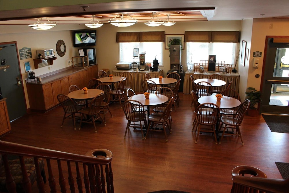 Coastal Inn Halifax 53/60