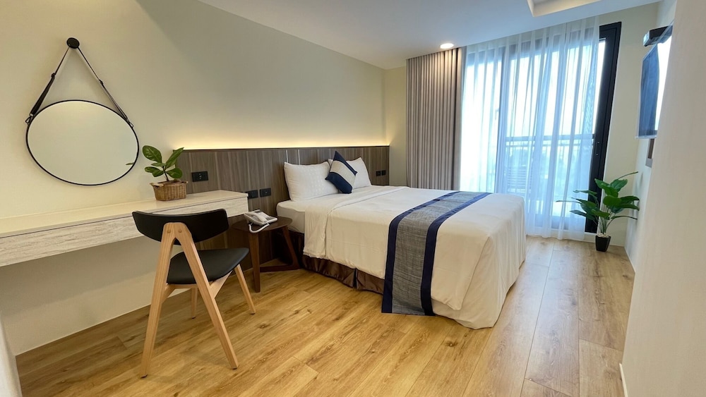 Ocean KT Inn 8/47