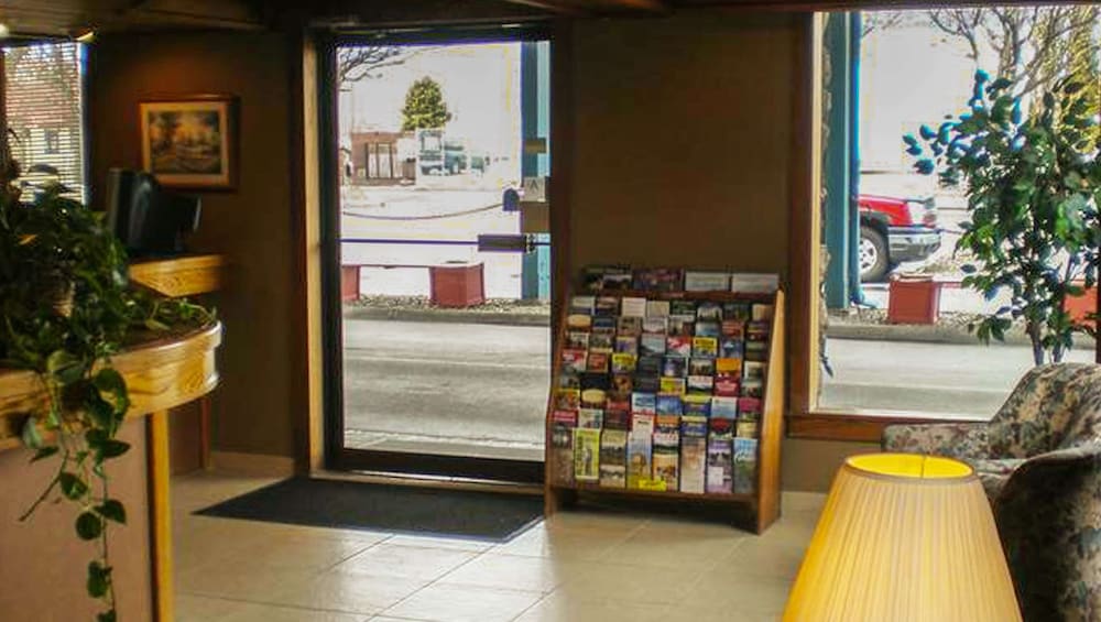 The La Grande Inn 35/48