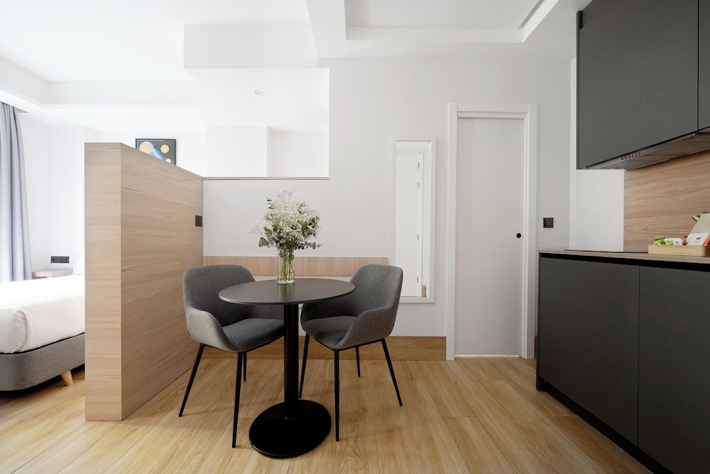 Numa Goya Rooms and Apartments 8/47