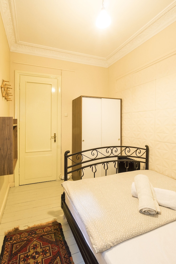 Levanten Hostel 5/53
