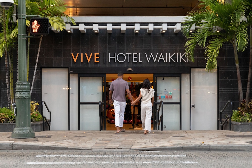 Vive Hotel Waikiki 5/77