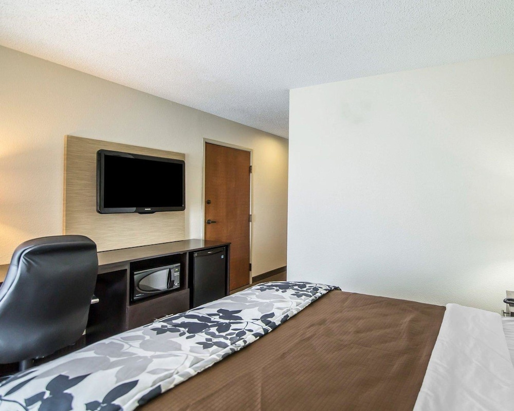 Sleep Inn Joplin 15/19