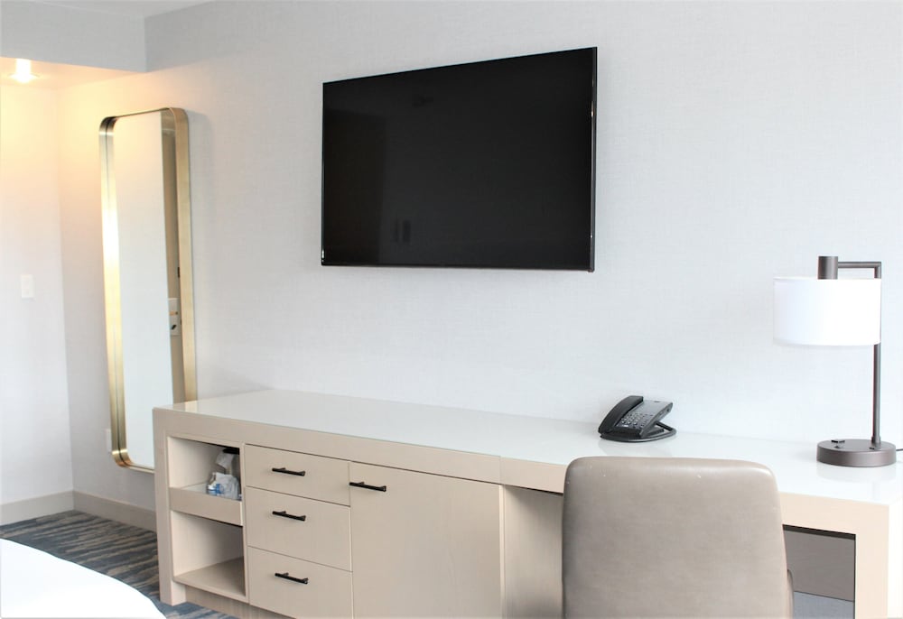 DoubleTree by Hilton Hotel LAX - El Segundo 32/84