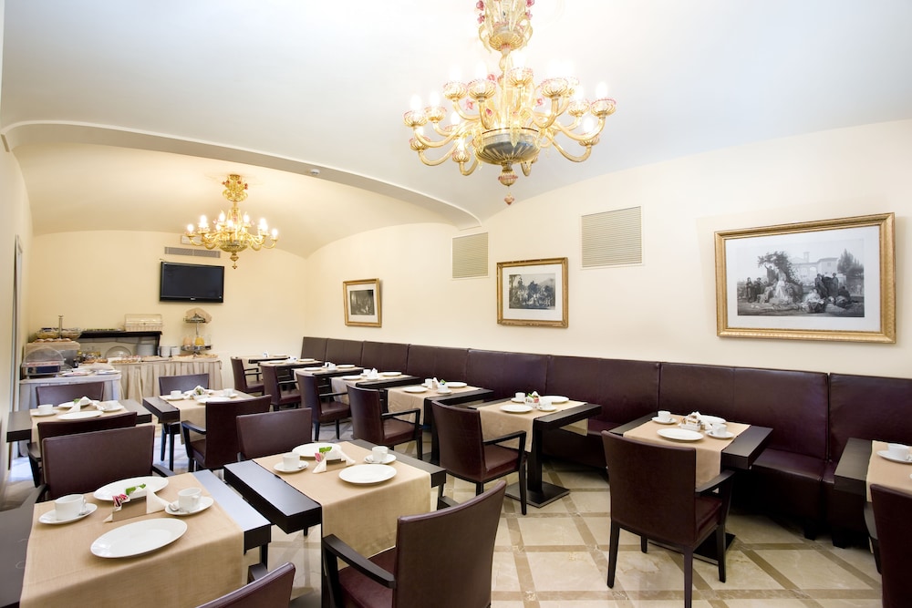 Hotel Palazzo Guardati 63/76