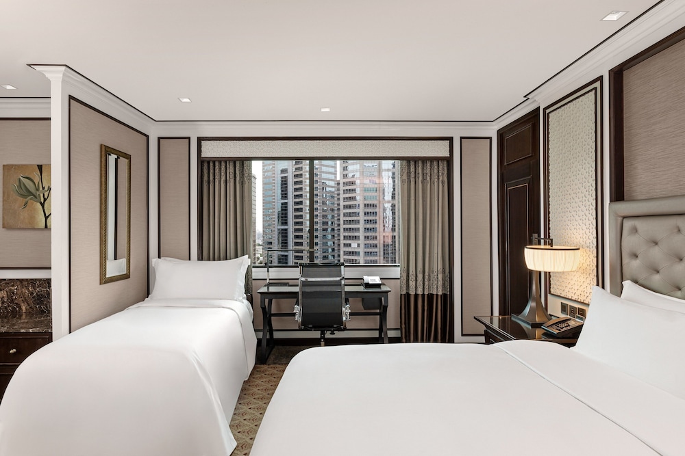 THE ATHENEE HOTEL, A LUXURY COLLECTION HOTEL BANGKOK 20/63