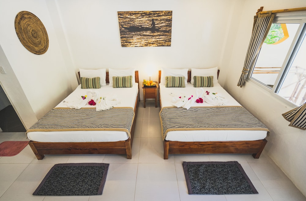 Evolution Dive And Beach Resort 13/46