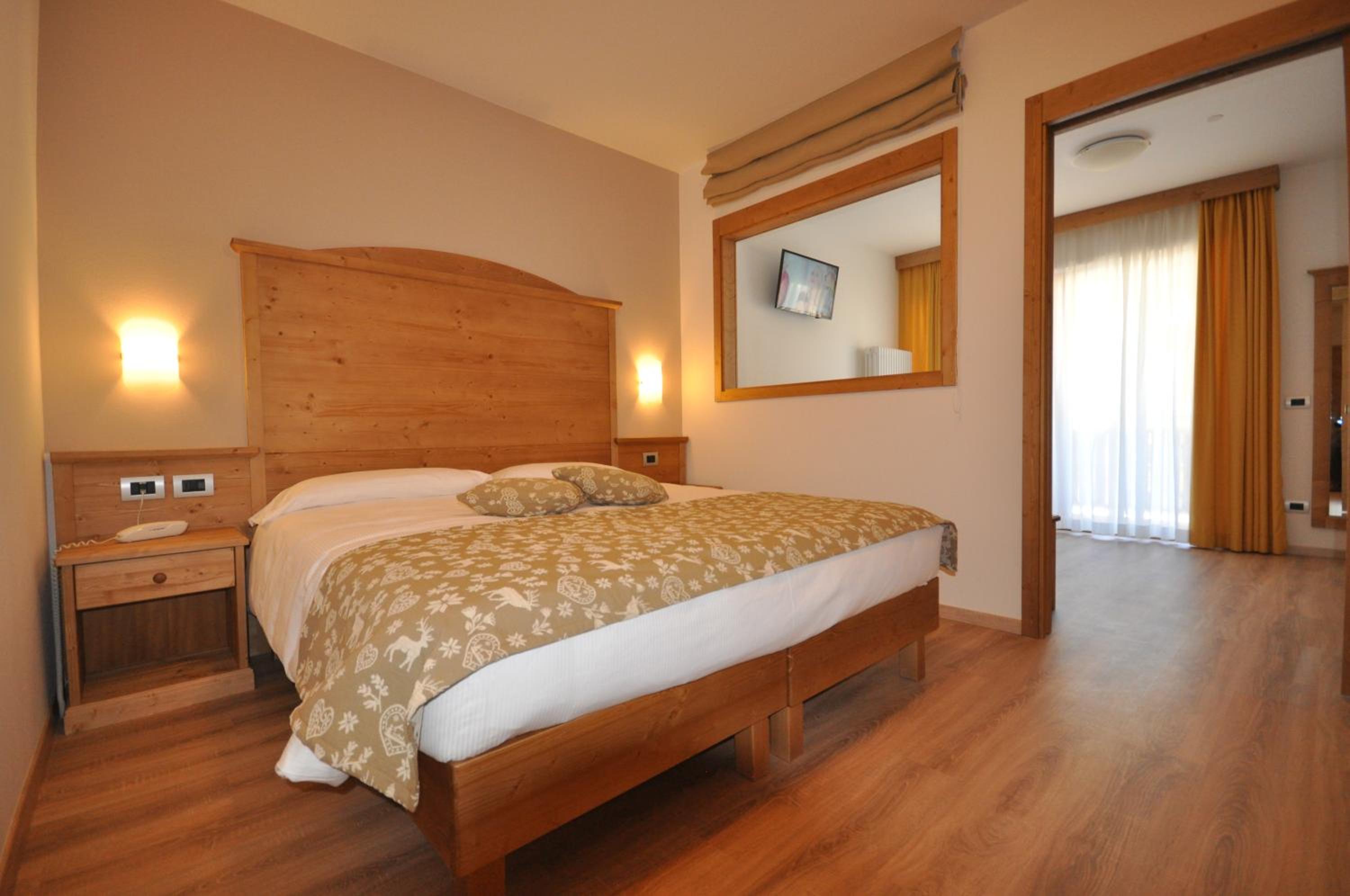 HOTEL SELECT 23/59