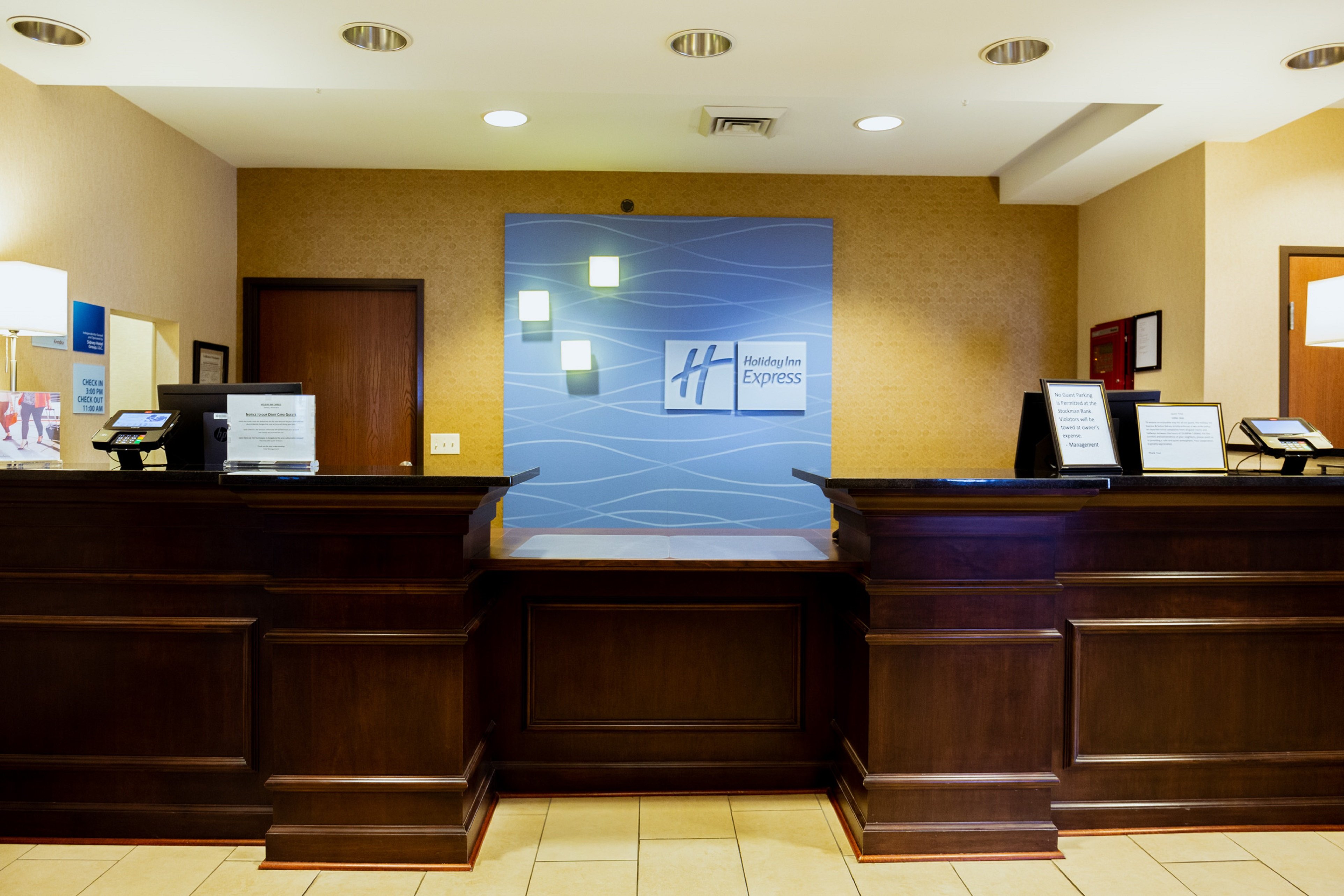Holiday Inn Express Hotel And Suites Sidney 6/34
