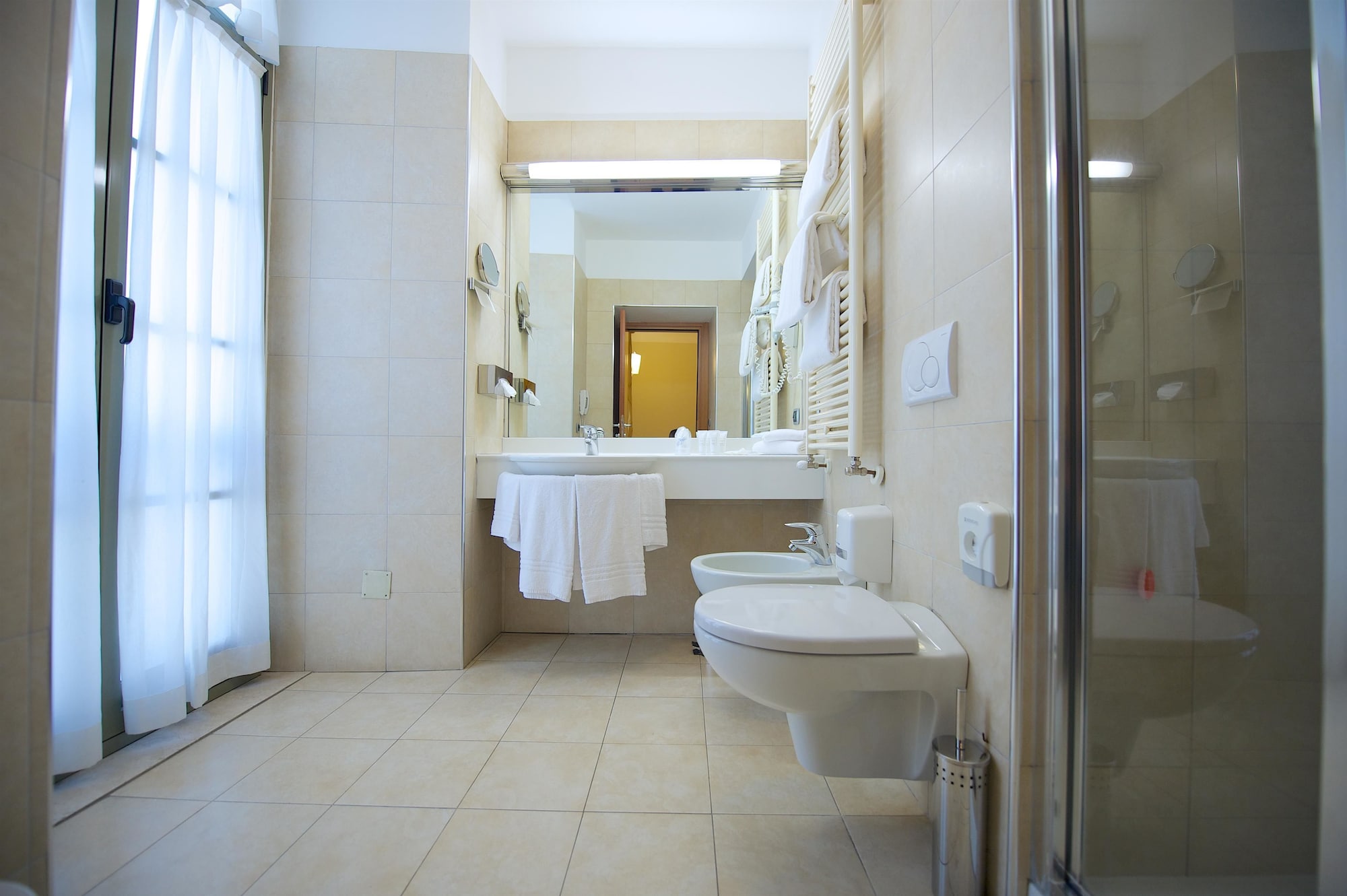 غرفة قياسية بسريرين منفصلين، Best Western Crystal Palace Hotel 5/5