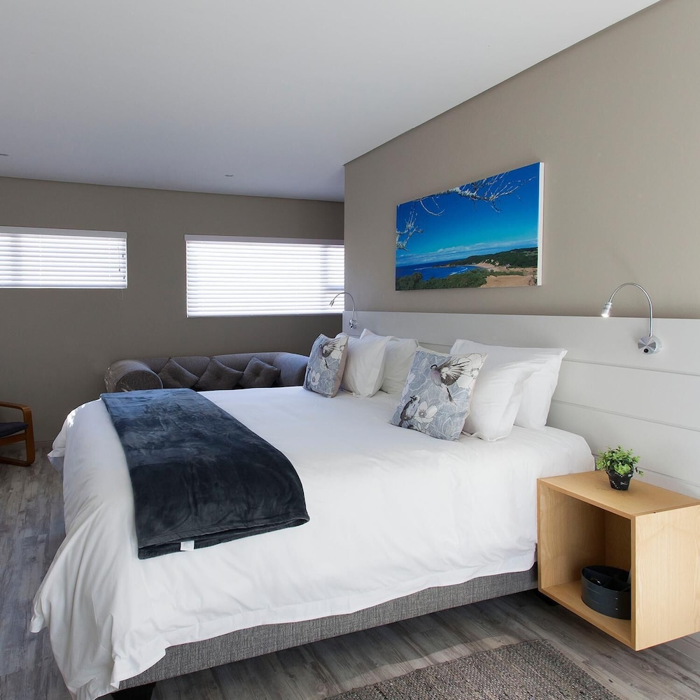 The Hill Boutique Bed & Breakfast 13/30