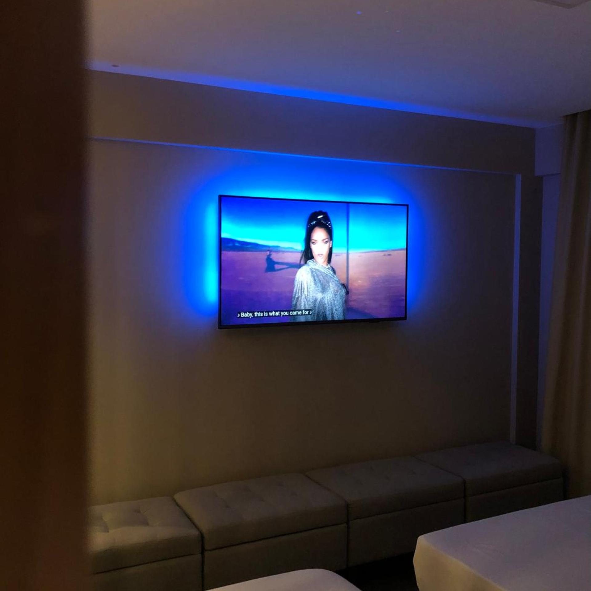 Hotel Illusion 13/50