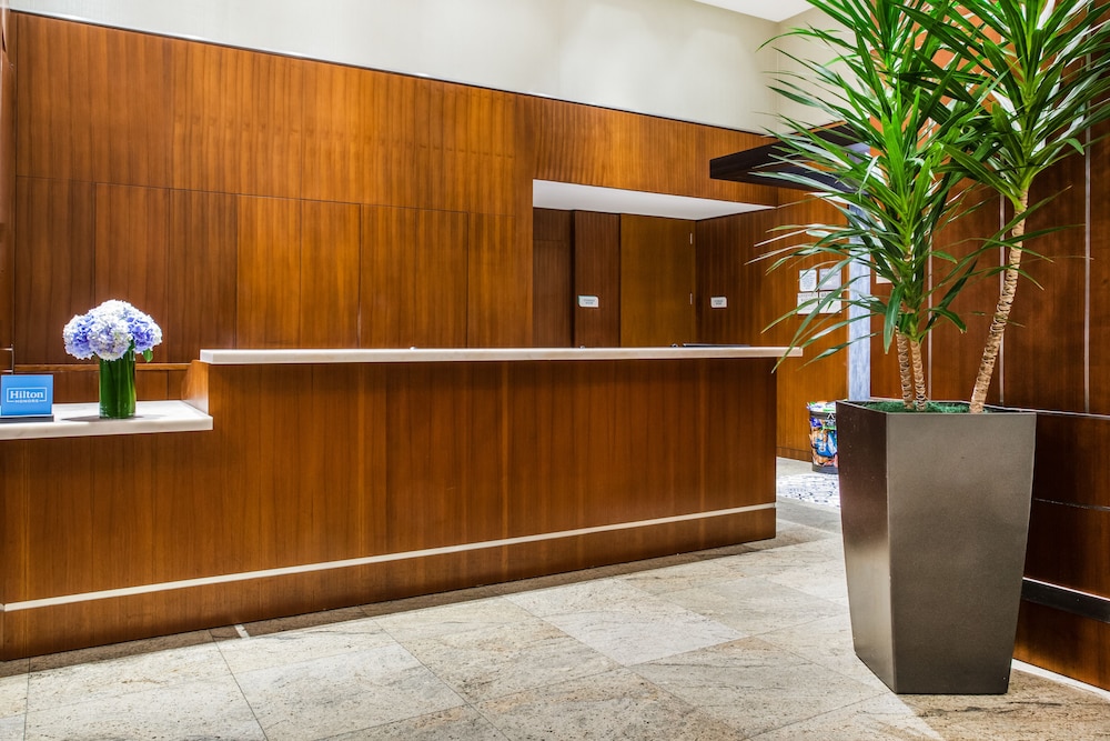 Hilton Garden Inn New York West 35th Street 7/56
