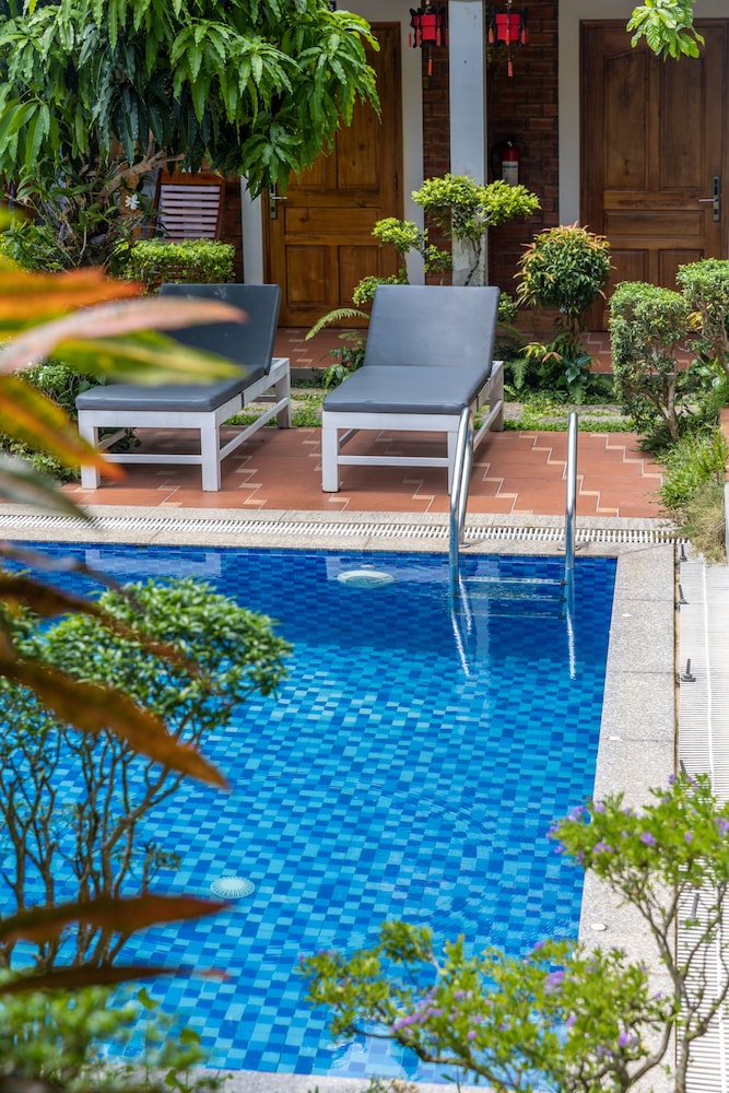 Little Garden Bungalow 60/65