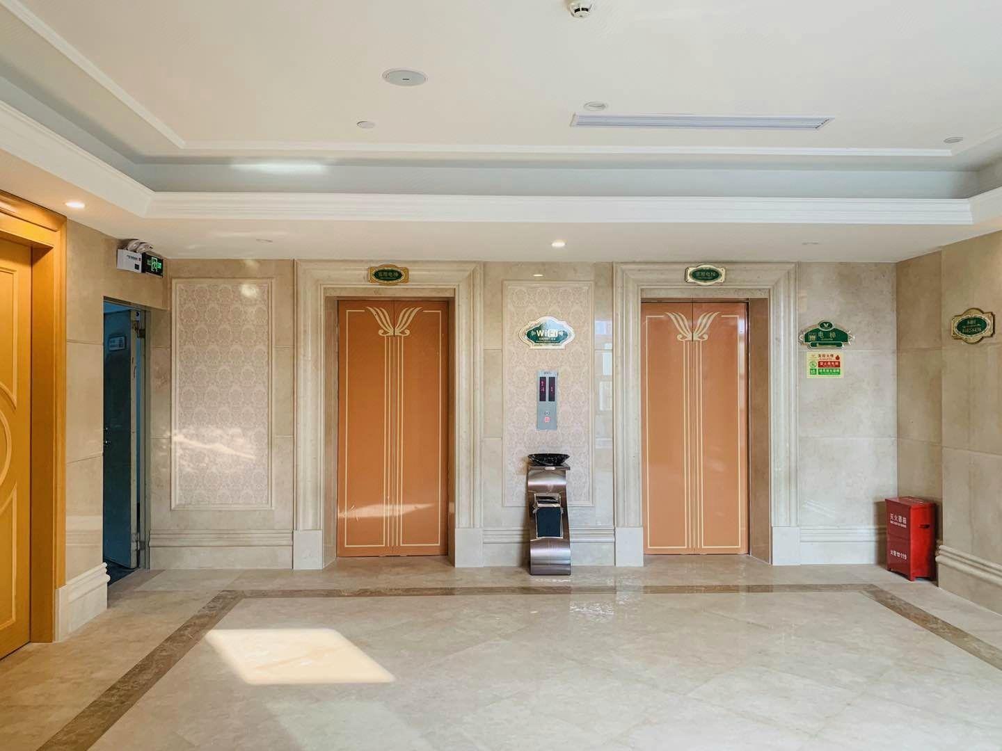 Vienna Hotel (Huizhoushi Lilin North Station) 12/58