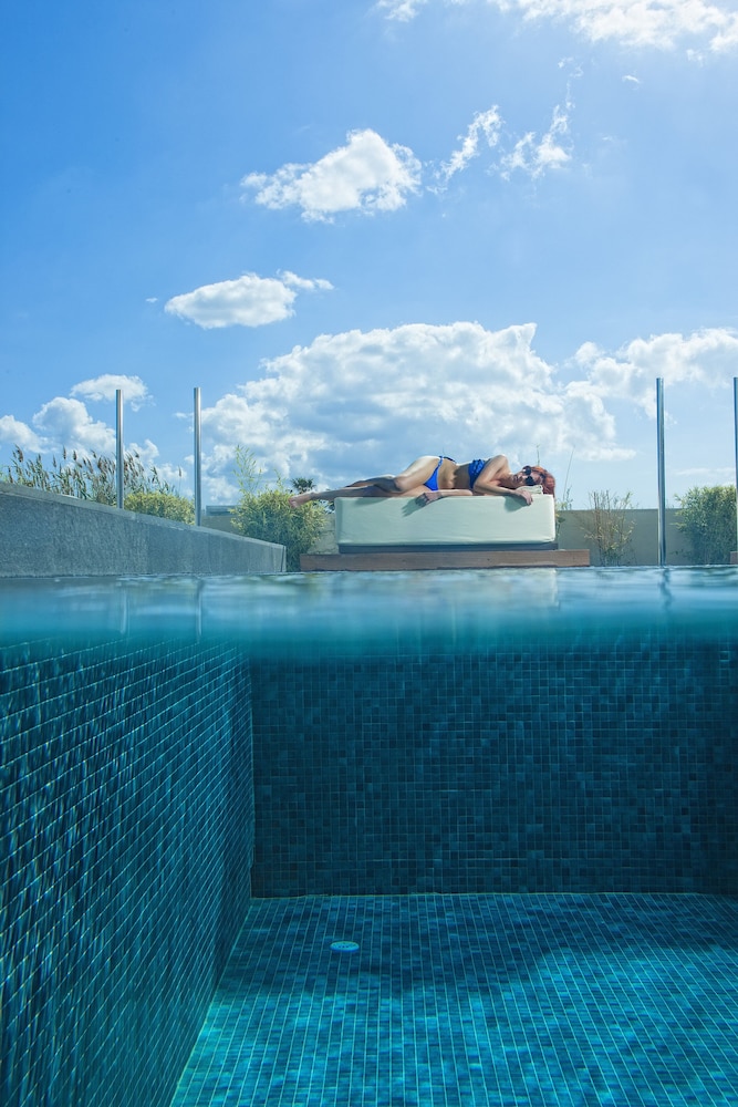 Aqua Blu Boutique Hotel and Spa - Adults Only 67/70