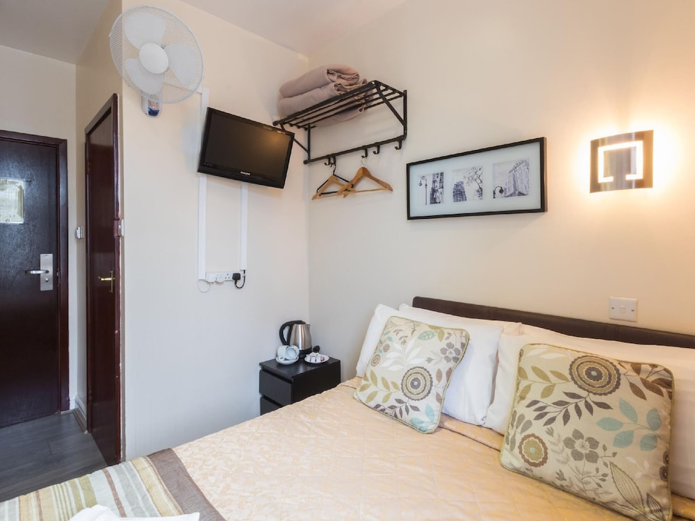 Notting Hill Gate Hotel 25/38