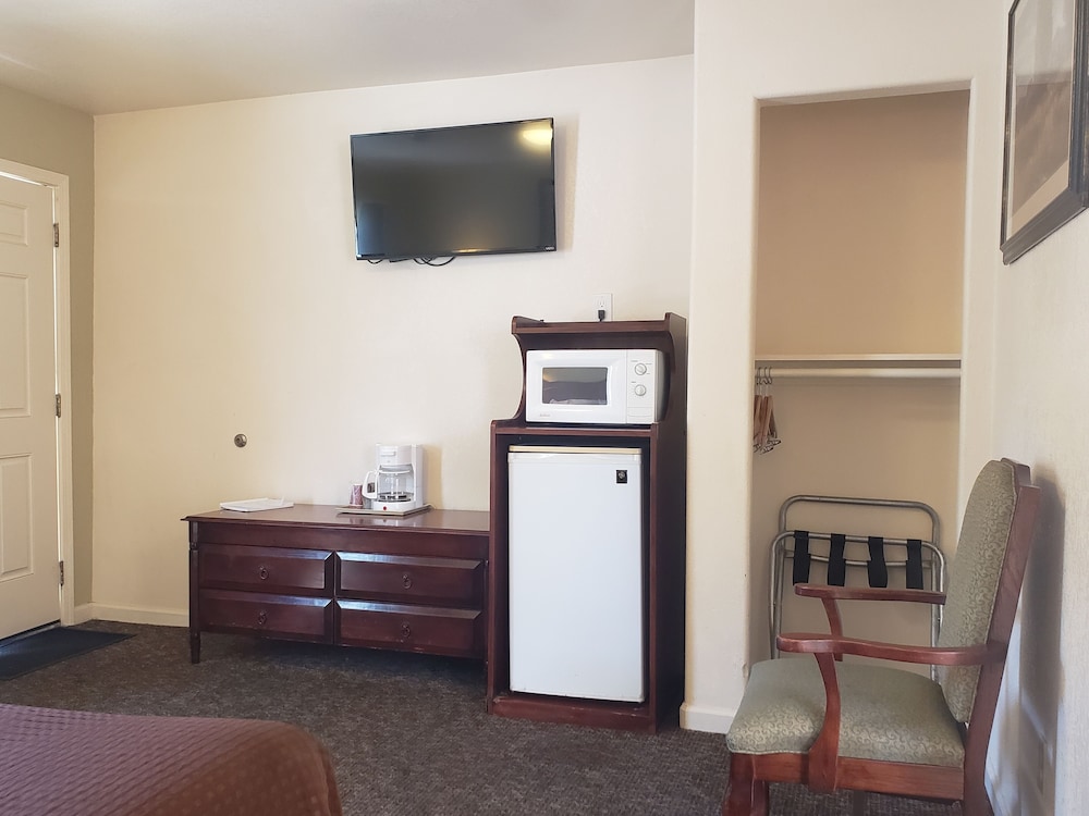 Paso Robles Wine Country Inn 22/39