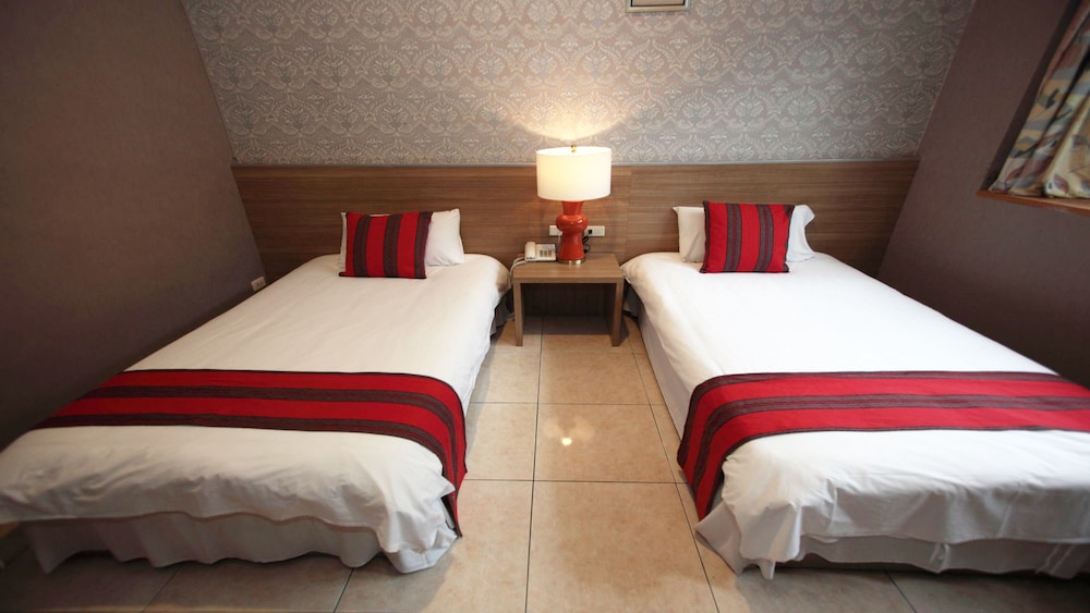 BASIC, TWIN BEDS