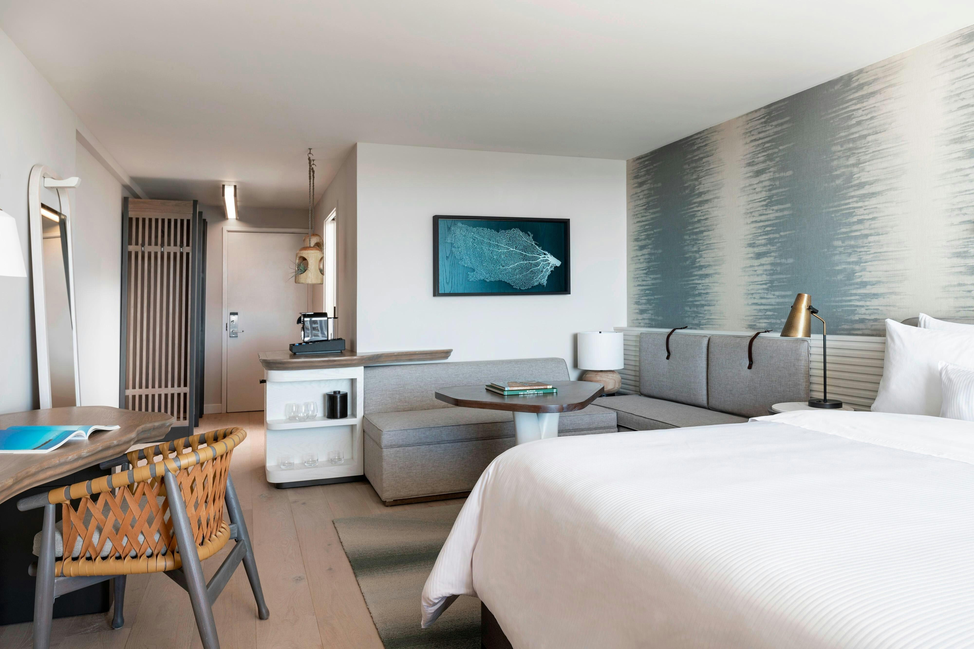 Room, Ocean Front