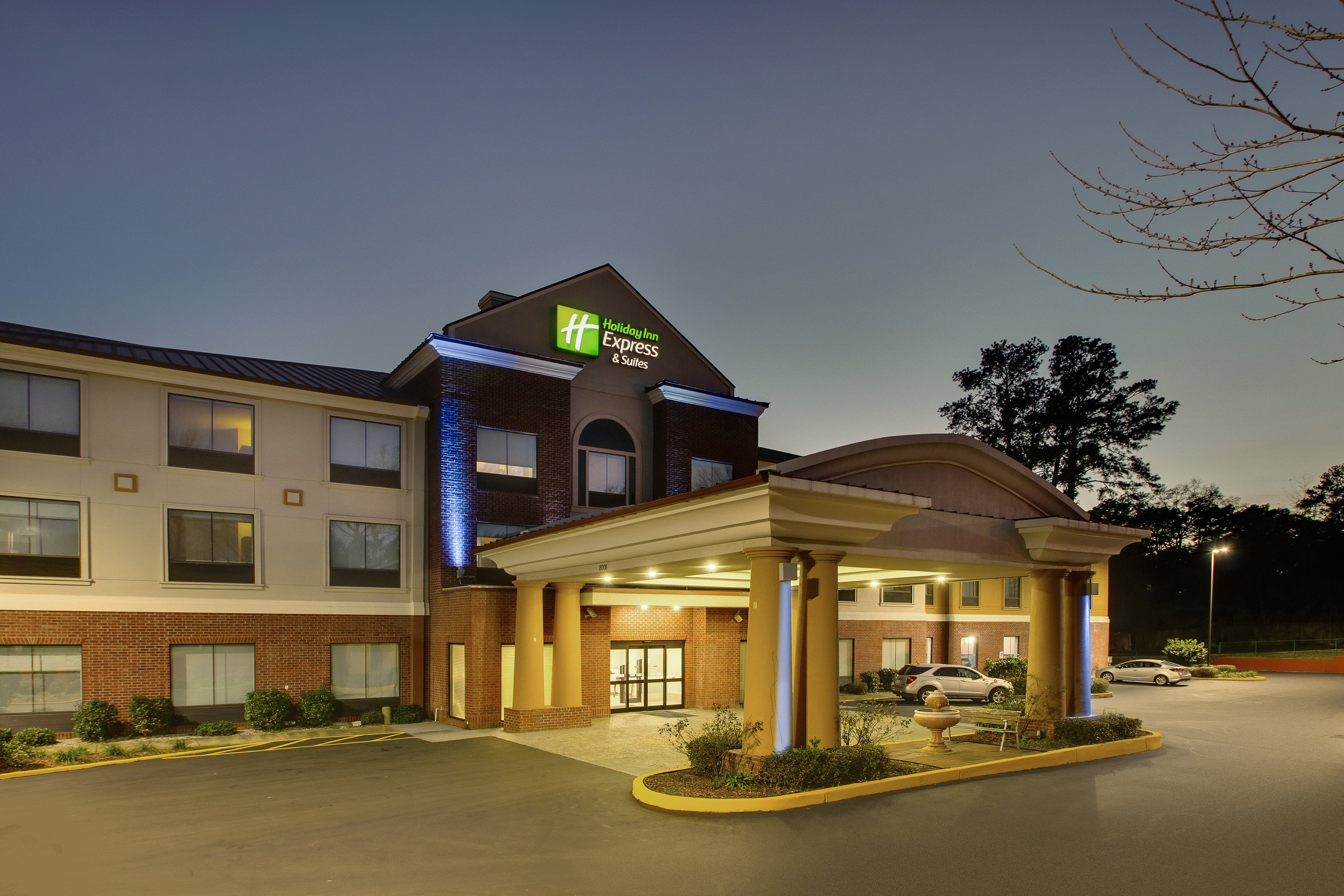 Holiday Inn Express Hotel & Suites Laurel 3/53